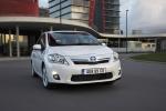 Toyota Auris HSD 2010 года